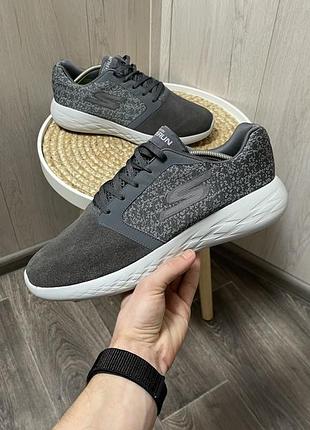 Чоловічі кросівки skechers 44р.