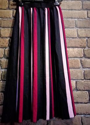 Фирменная плиссированная юбка от tcm tchibo.германия.оригинал.