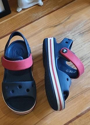 Детские унисекс сандали crocs