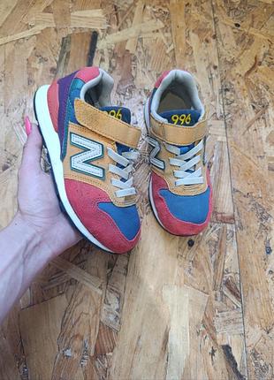 Оригінальні кросівки new balance 996