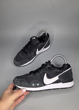 Кроссовки nike venture runner