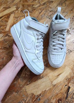 Оригінальні шкіряні демісезонні кросівки nike court borough mid 2 white cd7782-100