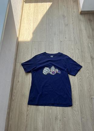 Футболка uniqlo ut