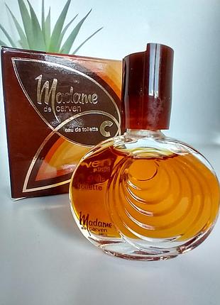 Madame de carven, edt, об'єм флакона 5 мл, некористувацький, у коробці вінтаж.франція!