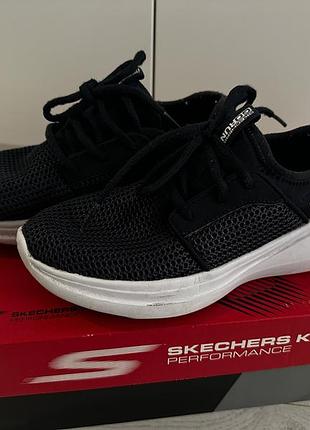 Літні кросівки skechers, 35