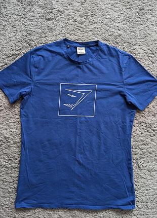 Футболка gymshark, size m, состояние отличное, плечи 45 подмышки 52 длина 72, хорошо тянется