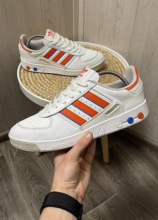 Чоловічі кросівки adidas g.s court 45р.