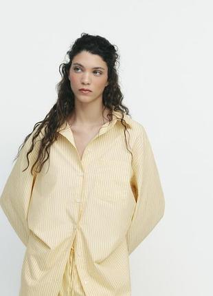 Новая желтая рубашка zara в трендовом цвете