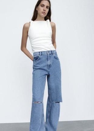 Молочний топ з драпіруванням з декором «вузлами» на плечах zara  s/m розміру з вмістом льону