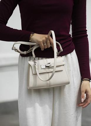 Женская сумка 09 pei elise top handle bag белая