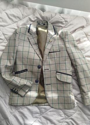 Піджак на перший дзвінок