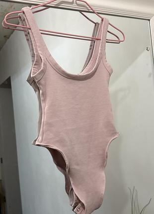 Жіноче рожеве боді від бренду zara