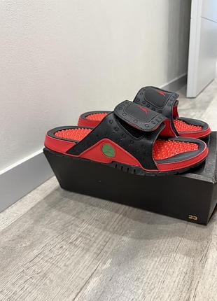 Нові тапки jordan р 44, шльопанці. оригінал! сша! чоловічі шльопанці jordan hydro iv retro 532225-600