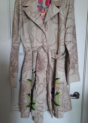 Тренч плащ desigual ,52р.