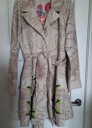 Тренч плащ desigual ,54 р. 5