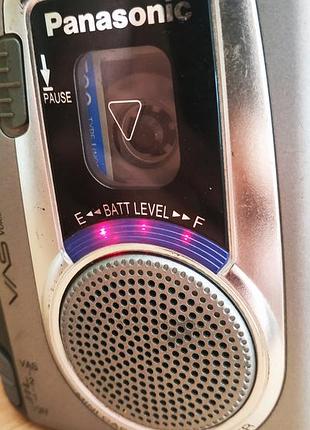 Портативний касетний рекордер panasonic rq-l30 повністю робочий обслужений 8
