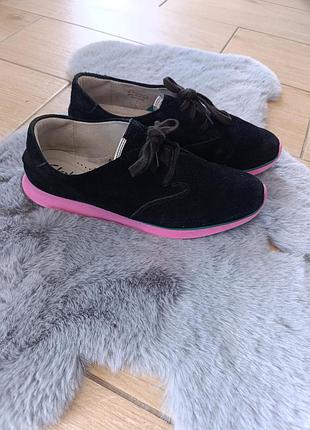 Замшеві туфлі мокасини жіночі clarks розмір 41