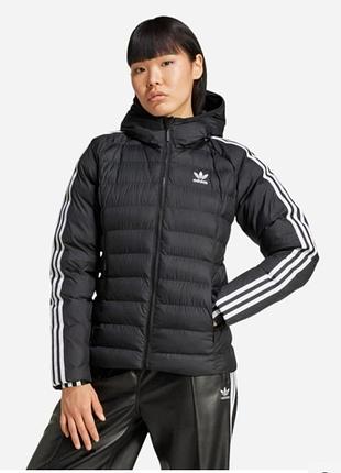 Куртка демисезонная на молнии с карманами adidas оригинал