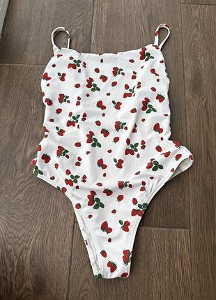 Гарний купальник aimn в полуницях 🍓