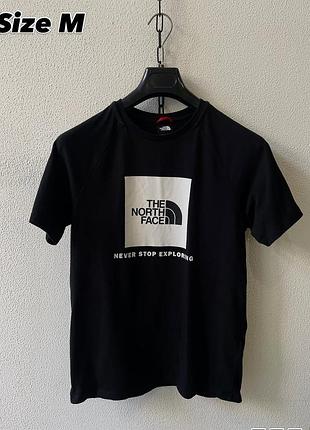 Оригінальна чоловіча футболка the north face raglan redbox в чорному кольорі розмір m