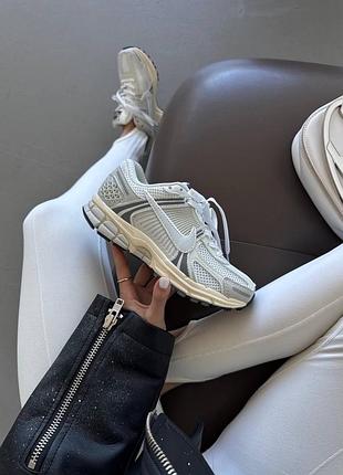 Жіночі кросівки nike zoom vomero 5