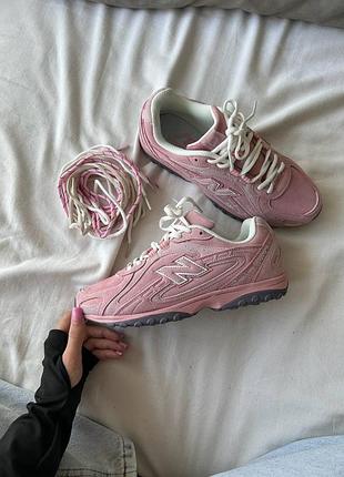 New balance 204l pink