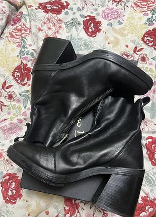 Ботільйони zara. шкіра, 35 розмір