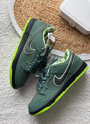 Стильные женские кроссовки nike sb dunk low "green lobster"