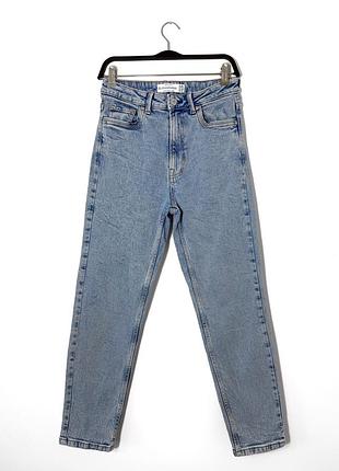 Блакитні джинси mom slim fit stradivarius