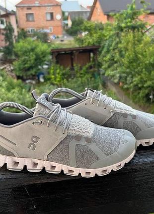 Кроссовки on running cloud
