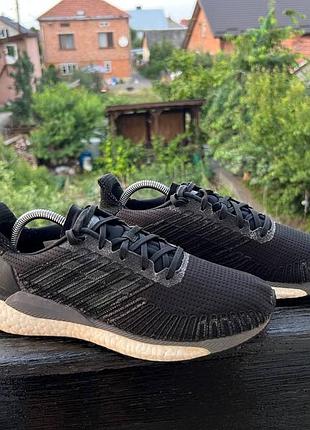 Кроссовки adidas boost