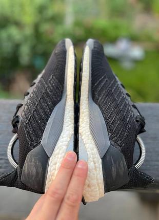 Кроссовки adidas boost 4