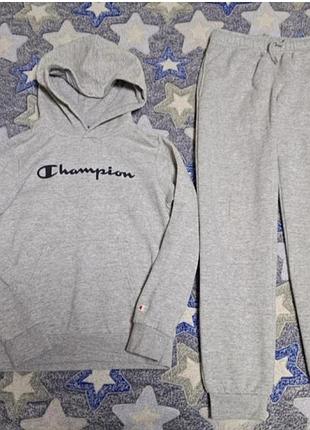 Champion крутий спортивний костюм на байці,9-10р
