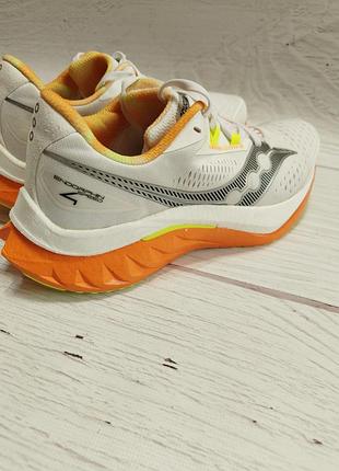 Кроссовки saucony 3