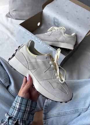 New balance 327 beige