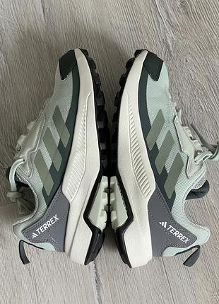 Жіночі кросівки 36 розмір adidas terrell