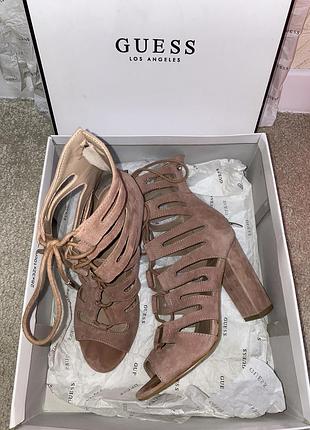 Босоножки guess из натуральной замши 37