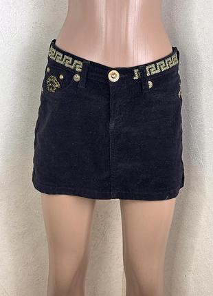 Вінтажна міні-спідниця versace jeans couture з чорного вельвету