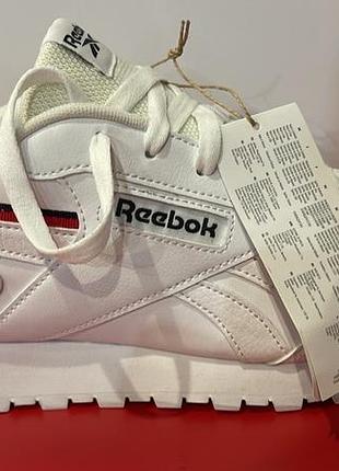 Reebok кросівки