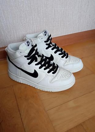 Кросівки nike 37-38 р. оригінал.