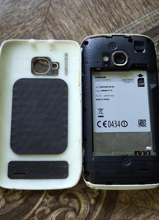 Nokia 710 без акб 2