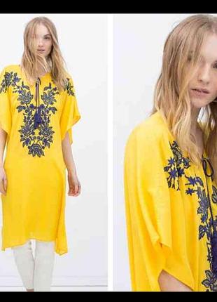 Солнечное платье с синей вышивкой, zara