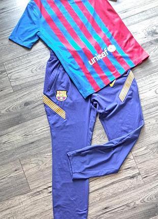 Футбольний костюм nike barcelona (p.158)