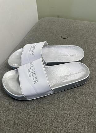 Шльопанці tommy hilfiger