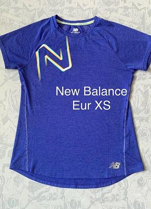 Легка спортивна футболка new balance running василькового кольору з світловідбивними елементами