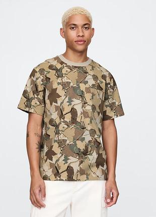 Мужская футболка gap с карманом