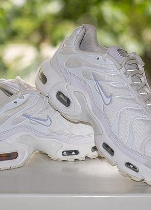 Кроссовки nike air max tn plus unisex cw7044-100 white metal 38 р. оригинал