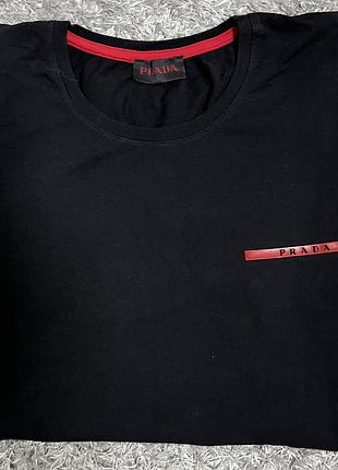 Чоловіча футболка prada