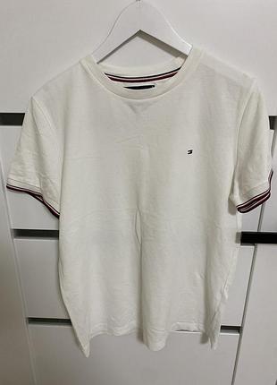 Женская футболка tommy hilfiger m