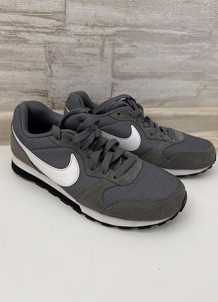 Кросівки nike md runner 2 4